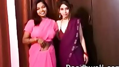 Indian college girls in sari lesbian mind blowing xxx porn