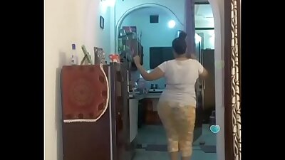 https://www.xvideos.com/video34590291/hot_desi_indian_bhabi_shaking_her_sexi_ass_and_boobs_on_bigo_live...1
